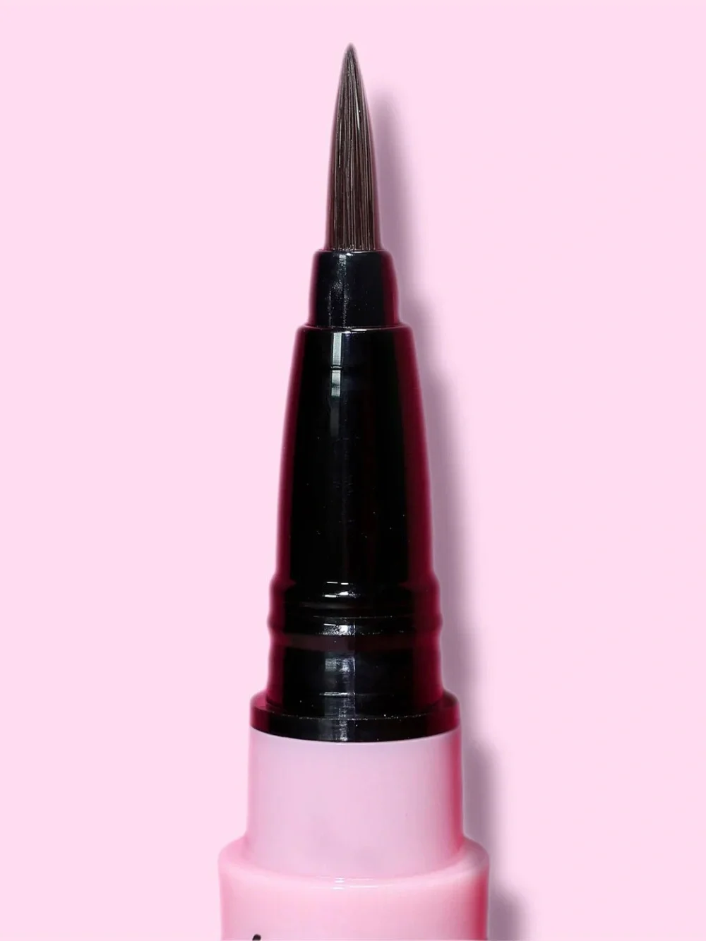 L.A. Girl The Artist Brush Pen Eyeliner - Inky Black, NEW